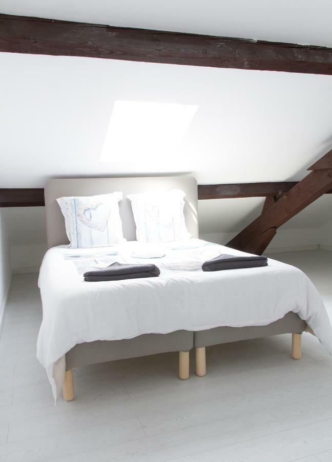 Aux Iles D'Or Apartment Hyeres Exterior photo